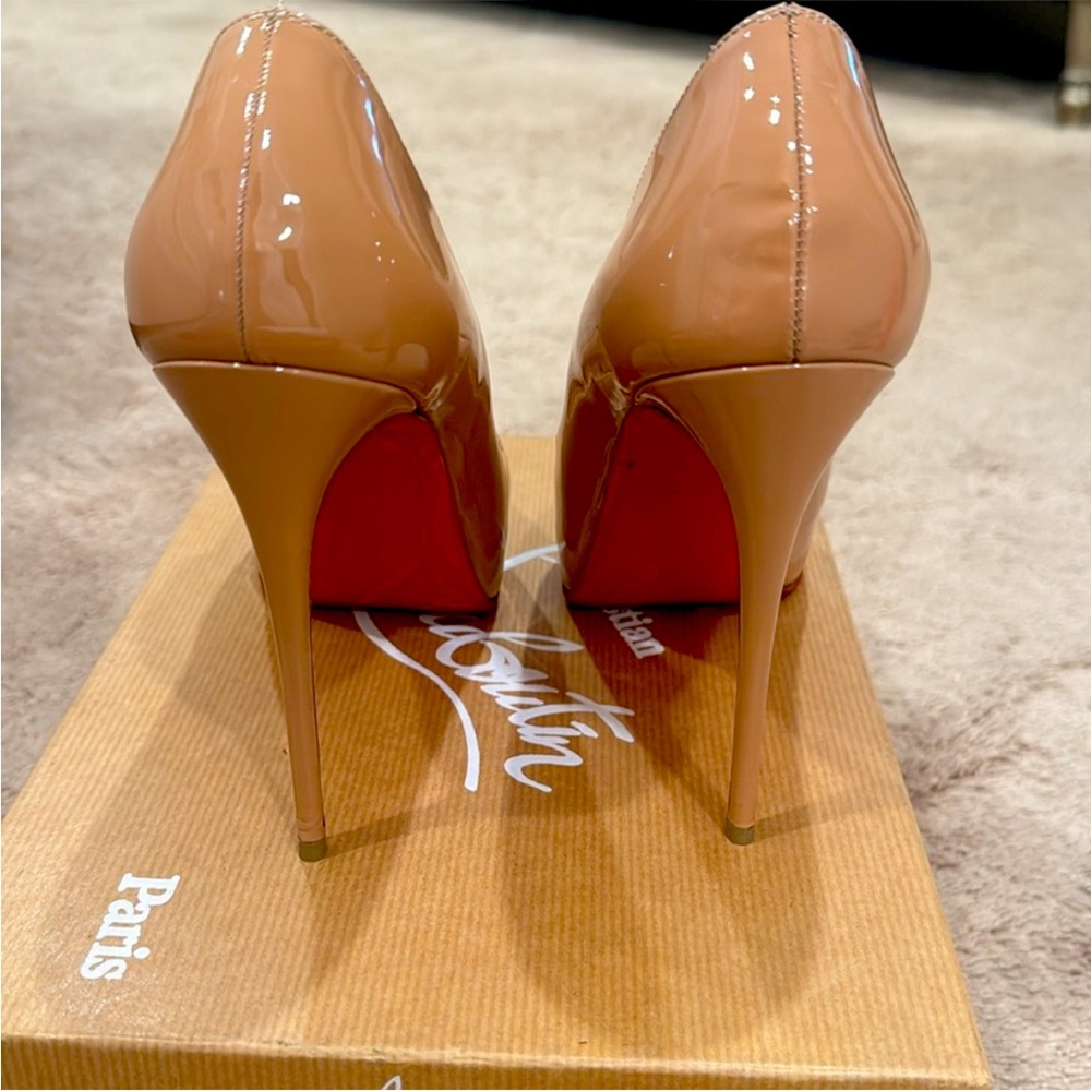 Very Nude Prive Heels